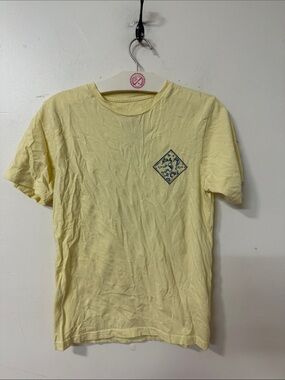 Salty Crew Pale Yellow Short Sleeve Tee with Chest Logo